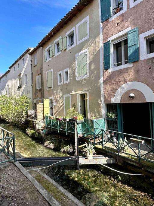 Lou Paseo : Appartement Brocante Centre Historique LʼIsle-sur-la-Sorgue Exterior foto